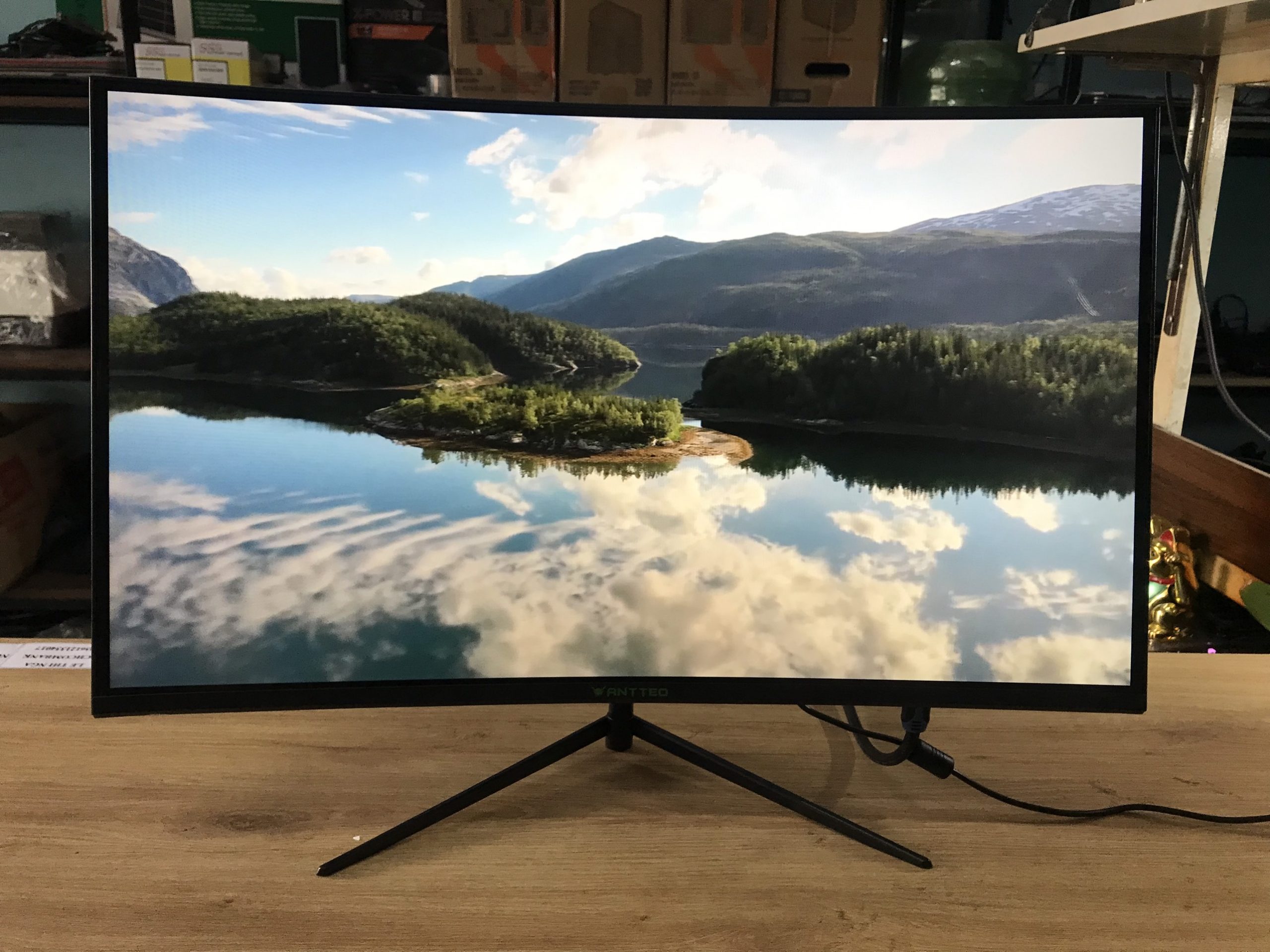 LCD 24 IN HKC ANTTEQ ANT-24F242 FULL HD 75HZ CONG